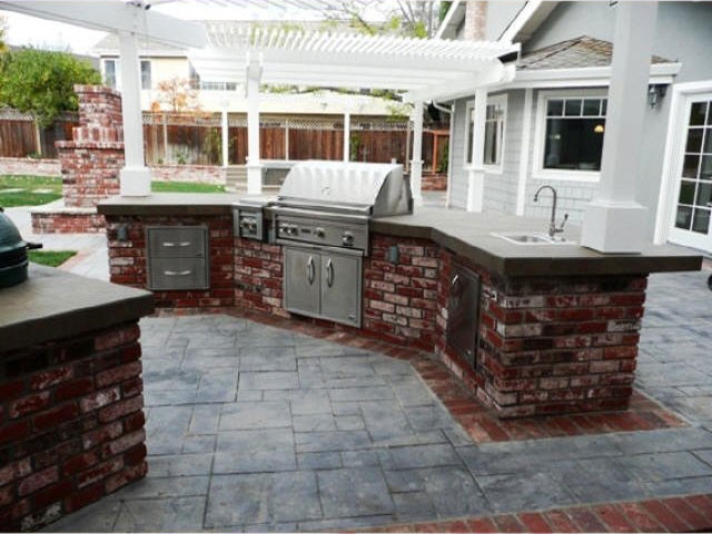 Personal Touch Landscape - Outdoor Kitchens 05
