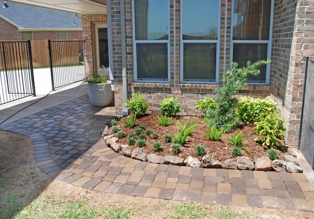 Personal Touch Landscape Pavers 10